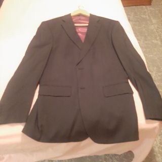 Traje negro