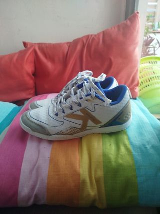 Botas Kelme Fútbol Sala Talla 39