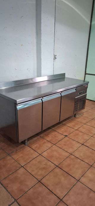 Bajo mostrador refrigerado Infrico