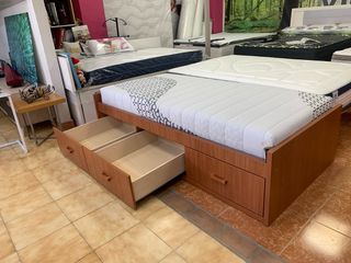 LIQUIDACION DE CAMA CON 3 CAJONES  PARA ALMACENAJE