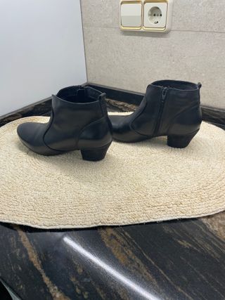 Botines Clarks de piel negros