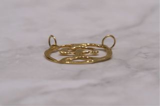 COLGANTE INDALO, ORO 18K/2.4g