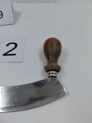 Mezzaluna con manici in legno