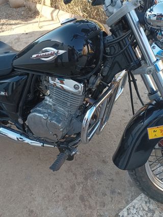 Suzuki Marauder 250cc Moto