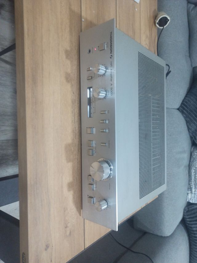 Amplificador HiFi Thomson Hi-Fi A 5003  120W