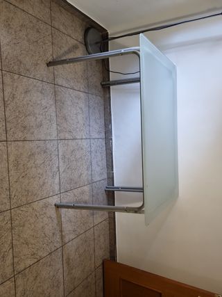 Mesa de despacho cristal y metal