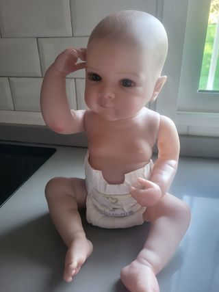 Muñeco bebé silicona sin etiquetas