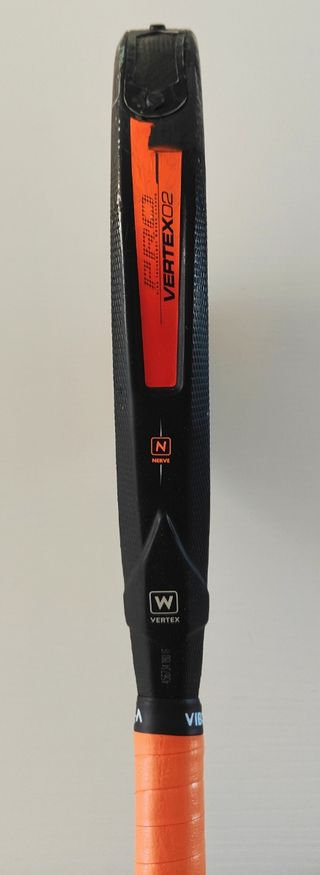 Pala de pádel Bullpadel Vertex 02 reparada 