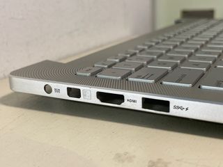 Palmrest Asus Zenbook Pro