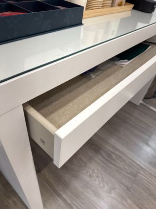 Mesa tocador cristal y madera