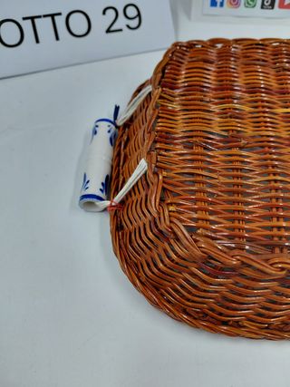 Pirofila in ceramica con supporto in vimini