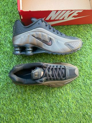 Nike Shox R4 Marrones