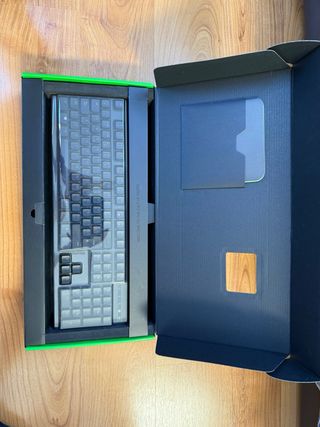 Teclado Razer Ornata Chroma Gaming
