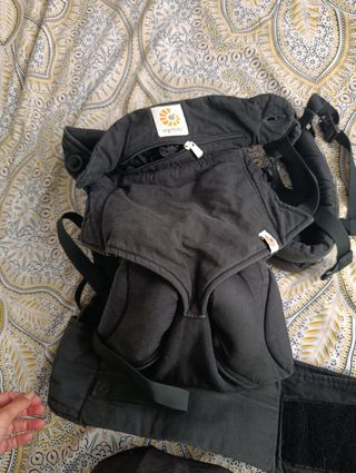 Mochila Portabebés Ergonómica Negra