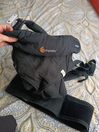Mochila Portabebés Ergonómica Negra