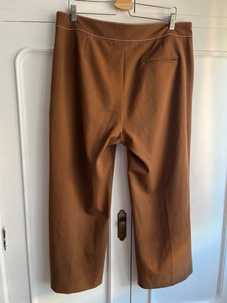 Pantalón marrón Zara mujer