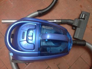 Aspiradora Nilfisk Meteor 800W