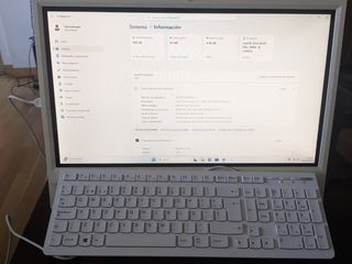 Lenovo C260 All-in-One con pantalla táctil 