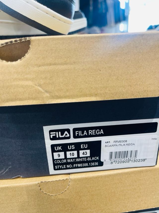 Scarpe Fila bianche e nere