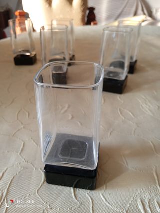 Sei bicchierini da liquore vintage