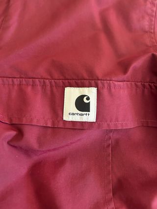 Chaqueta Carhartt Roja con Capucha