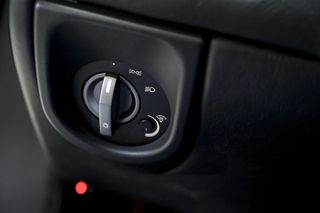 Aston martin DB9   5.9 Coupe Touchtronic 