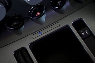 Aston martin DB9   5.9 Coupe Touchtronic 