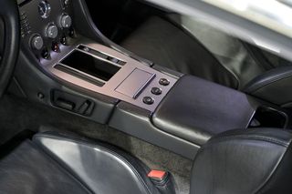 Aston martin DB9   5.9 Coupe Touchtronic 