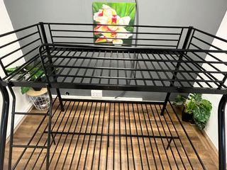 Litera Matrimonial de Metal Negra y blanca Nueva