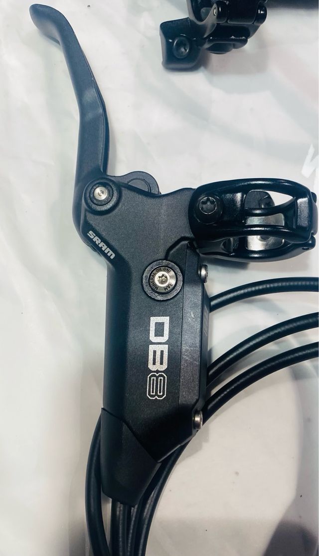 Frenos Sram DB8