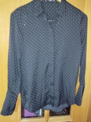 Camisa Mango lunares negra talla XS