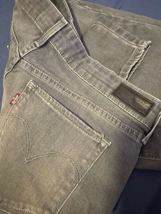 Pantalón Levi's Mujer Talla 31 gris 