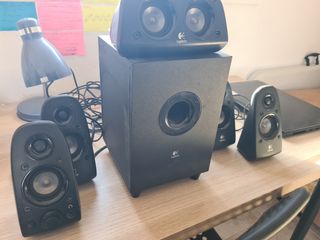 Altavoces Logitech 5.1 Negros