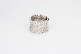 Anillo Oro Blanco con Piedras