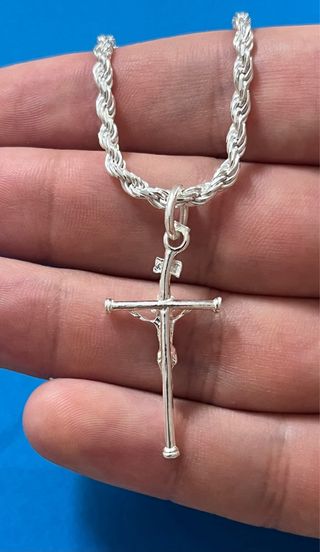 Lujoso Collar Cadena Cordon Macizo Y Cristo Plata
