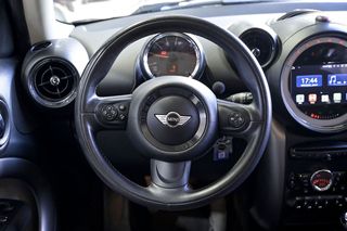 MINI Countryman   ONE D  