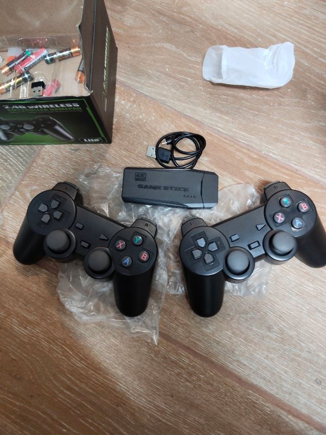 Consola Retro 2 Mandos Inalambricos