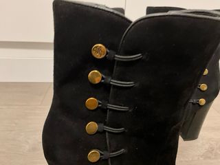 Botines Guess Talla 38 Negros