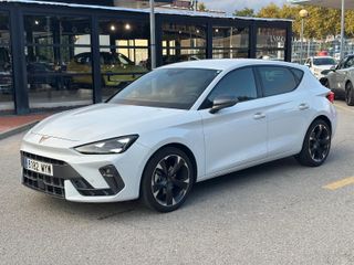CUPRA LEON eTSI 2025 5,25% TIN!!