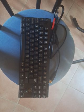 Teclado mecánico Negro