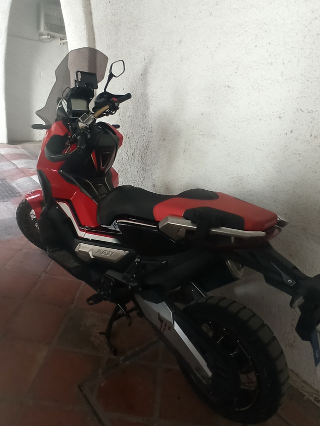 Moto Honda X-ADV 750cc con garantía!!!