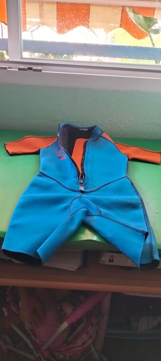 Bañador Neopreno Infantil Talla 6