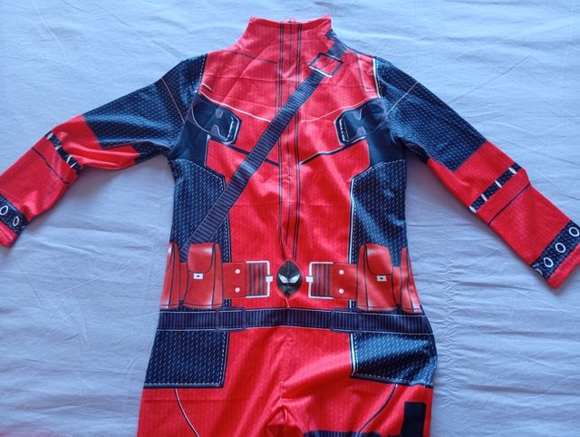 Disfraz Deadpool Talla 120 (5-7 años)