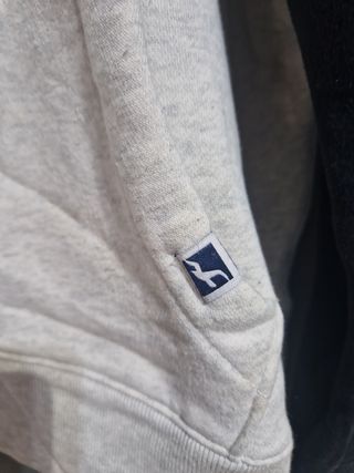 Sudadera Hollister Negra y Gris
