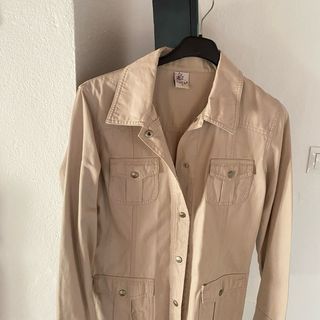 Chaqueta estilo vaquera beige