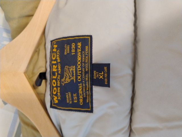 Arctic Parka Woolrich piuma d'oca nera.