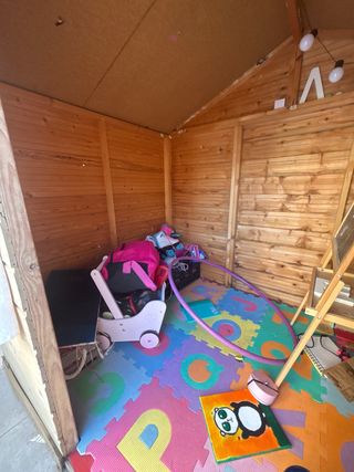 Casita de madera para niños