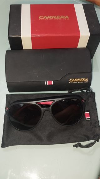 Gafas de sol Carrera negras y rojas