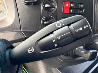 Camion rigido Mercedes Atego 1524 2015