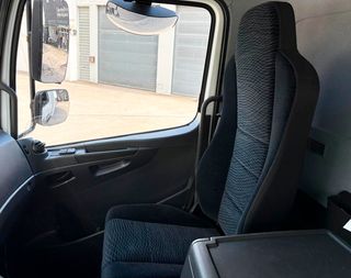 Camion rigido Mercedes Atego 1524 2015